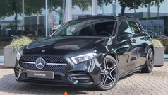 Gebruikt 2020 Mercedes A180 AMG line Hatchback | € 25.900 (Eerlijke prijs)
