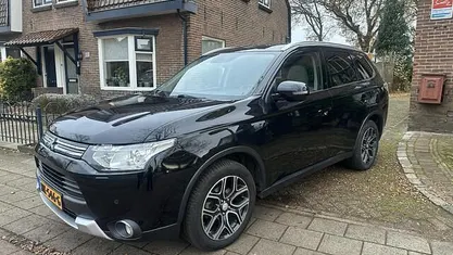 Occasion Mitsubishi Outlander Edition 121 PK (88 kW) 2015 Zwart SUV