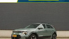 Groen Gebruikt 2022 Kia e-Niro 2 SUV | € 29.935 (Eerlijke prijs)