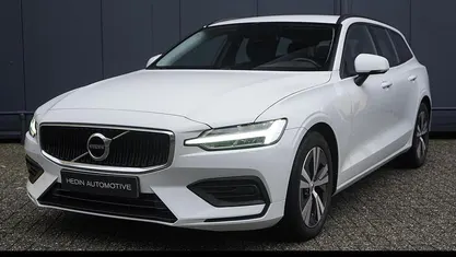 Occasion 2020 Volvo V60 Momentum Stationwagen | € 22.995 (Eerlijke prijs)