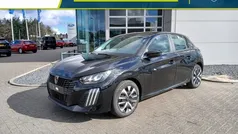 Zwart Nieuw 2025 Peugeot 208 Style Hatchback | € 21.940 (Goede deal)