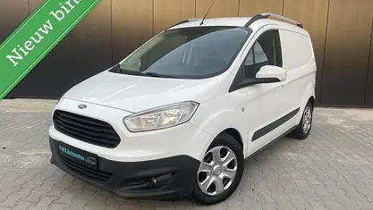 Gebruikt 2018 Ford Transit Sedan | € 9.950 (Eerlijke prijs)