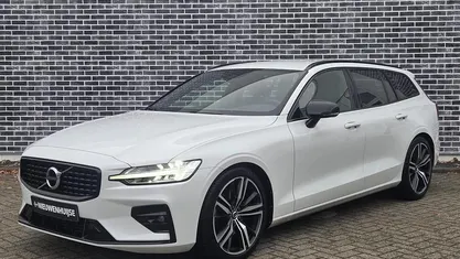 Occasion 2020 Volvo V60 R-Design Stationwagen | € 22.894 (Eerlijke prijs)