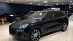 Zwart Gebruikt 2015 Porsche Cayenne SUV | € 34.950 (Eerlijke prijs)