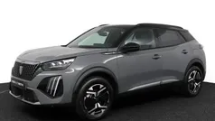 Grijs, metallic lak Nieuw 2025 Peugeot e-2008 Avantage SUV | € 43.445 (Eerlijke prijs)
