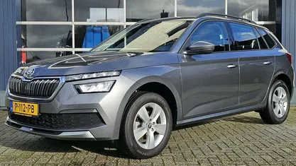 Grijs Occasion 2022 Skoda Kamiq Ambition SUV | € 19.950 (Eerlijke prijs)