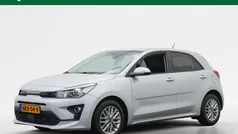 Grijs Gebruikt 2022 Kia Rio Hatchback | € 15.945 (Goede deal)