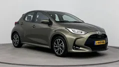 Groen Gebruikt 2020 Toyota Yaris Hybrid Edition Hatchback | € 20.999 (Eerlijke prijs)