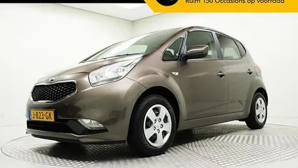 Groen Occasion 2015 Kia Venga Hatchback | € 9.800 (Eerlijke prijs)