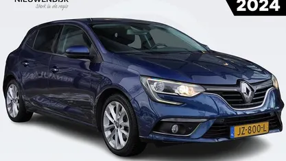 Blue cosmos rpr Occasion 2016 Renault Mégane IV Zen Hatchback | € 8.900 (Eerlijke prijs)