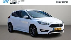 Gebruikt 2017 Ford Focus ST-Line Hatchback | € 10.950 (Eerlijke prijs)