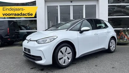 Wit Nieuw 2025 VW ID.3 Pure Hatchback | € 29.800 (Eerlijke prijs)