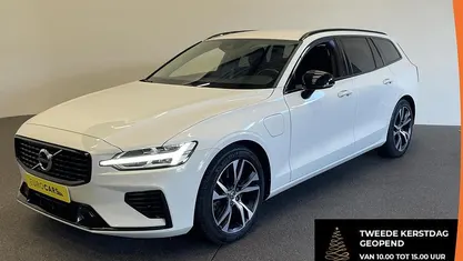 Gebruikt 2021 Volvo V60 R-Design Stationwagen | € 28.890 (Eerlijke prijs)