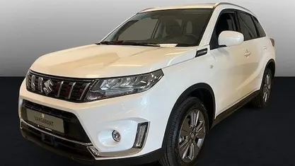 Wit Gebruikt 2023 Suzuki Vitara SUV | € 27.950 (Eerlijke prijs)