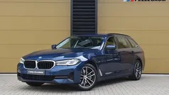 Blauw Gebruikt 2020 BMW 520 Executive Stationwagen | € 29.950 (Eerlijke prijs)