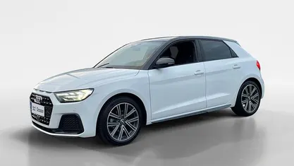 Wit Occasion 2019 Audi A1 Sportback S-Line Hatchback | € 19.950 (Eerlijke prijs)