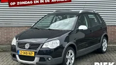 Zwart, metallic lak Gebruikt 2006 VW Polo Cross Hatchback | € 4.999 (Eerlijke prijs)