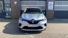 Grijs Gebruikt 2021 Renault Captur Zen SUV | € 14.950