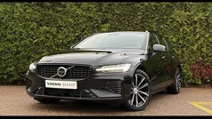 Gebruikt 2024 Volvo V60 Plus Stationwagen | € 41.940 (Eerlijke prijs)