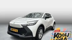 Gebruikt 2024 Toyota C-HR Active SUV | € 38.900 (Super prijs)