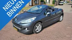 Grijs Gebruikt 2009 Peugeot 207 CC Cabriolet | € 3.495 (Eerlijke prijs)