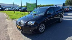 Zwart, metallic lak Gebruikt 2008 Toyota Avensis Business Edition Stationwagen | € 1.999 (Eerlijke prijs)
