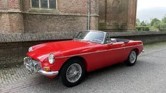Rood Gebruikt 1963 MG B Cabriolet | € 23.500