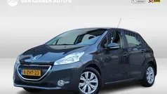 Grijs Gebruikt 2014 Peugeot 208 Allure Hatchback | € 4.950 (Super prijs)