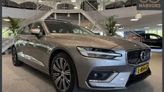 Grijs Gebruikt 2021 Volvo V60 Inscription Stationwagen | € 31.450 (Eerlijke prijs)
