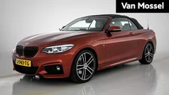 Oranje Gebruikt 2020 BMW 220 Executive Cabriolet | € 33.400 (Eerlijke prijs)