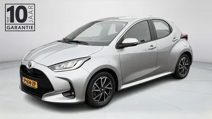 Occasion Toyota Yaris Hybrid 116 PK (85 kW) 2022 Grijs (metallic) Hatchback