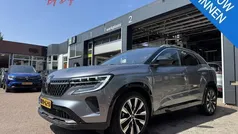 Grijs Gebruikt 2024 Renault Austral Techno SUV | € 34.390 (Eerlijke prijs)