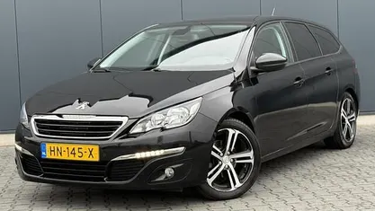 Occasion Peugeot 308 SW GT 120 PK (88 kW) 2015 Zwart Stationwagen
