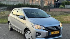 Grijs, metallic lak Gebruikt 2021 Mitsubishi Space Star Hatchback | € 8.990 (Super prijs)