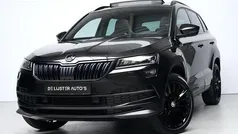Zwart Gebruikt 2021 Skoda Karoq SportLine SUV | € 30.945 (Eerlijke prijs)