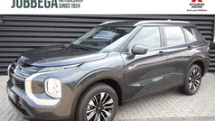 Gebruikt 2025 Mitsubishi Outlander P-HEV SUV | € 49.449 (Eerlijke prijs)