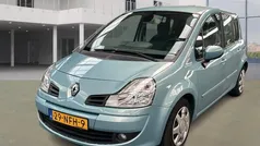 Gebruikt 2010 Renault Grand Modus Dynamique MPV | € 4.345 (Eerlijke prijs)