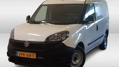 Wit Gebruikt 2022 Fiat Doblò MPV | € 11.925 (Eerlijke prijs)