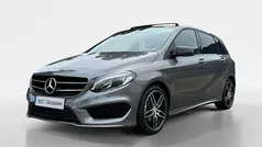 Grijs Gebruikt 2017 Mercedes B180 AMG MPV | € 19.945 (Eerlijke prijs)