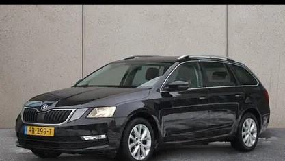 Occasion 2017 Skoda Octavia Business Line Stationwagen | € 12.945 (Eerlijke prijs)