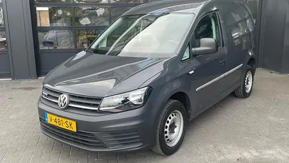 Grijs Gebruikt 2018 VW Caddy MPV | € 10.999 (Goede deal)