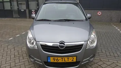 Occasion Opel Agila Edition 68 PK (50 kW) 2012 Hatchback