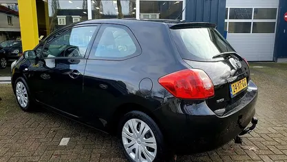 Occasion 2007 Toyota Auris Sol Hatchback | € 4.995 (Eerlijke prijs)