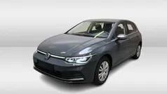 Grijs Gebruikt 2022 VW Golf VIII Style Hatchback | € 25.950 (Goede deal)