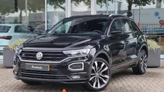 Zwart Gebruikt 2020 VW T-Roc R-line SUV | € 25.900 (Eerlijke prijs)