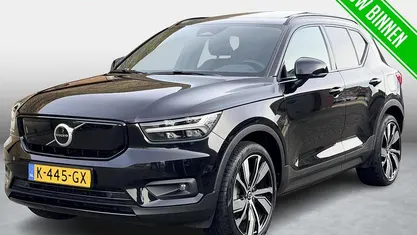 Zwart Gebruikt 2020 Volvo XC40 R-Design SUV | € 25.750 (Eerlijke prijs)