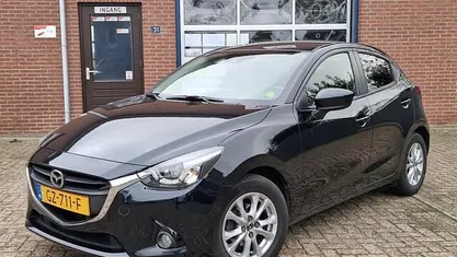 Occasion 2015 Mazda 2 Hatchback | € 11.950 (Eerlijke prijs)