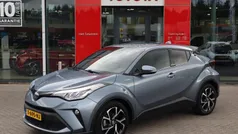 Grijs Gebruikt 2020 Toyota C-HR SUV | € 22.400 (Eerlijke prijs)