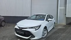 Wit Gebruikt 2022 Toyota Corolla Business Edition Stationwagen | € 22.900 (Goede deal)