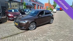 Bruin, metallic lak Gebruikt 2012 Audi A1 Sportback Proline Hatchback | € 11.450 (Eerlijke prijs)